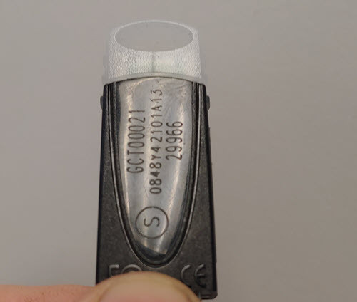 Black_usb.jpg